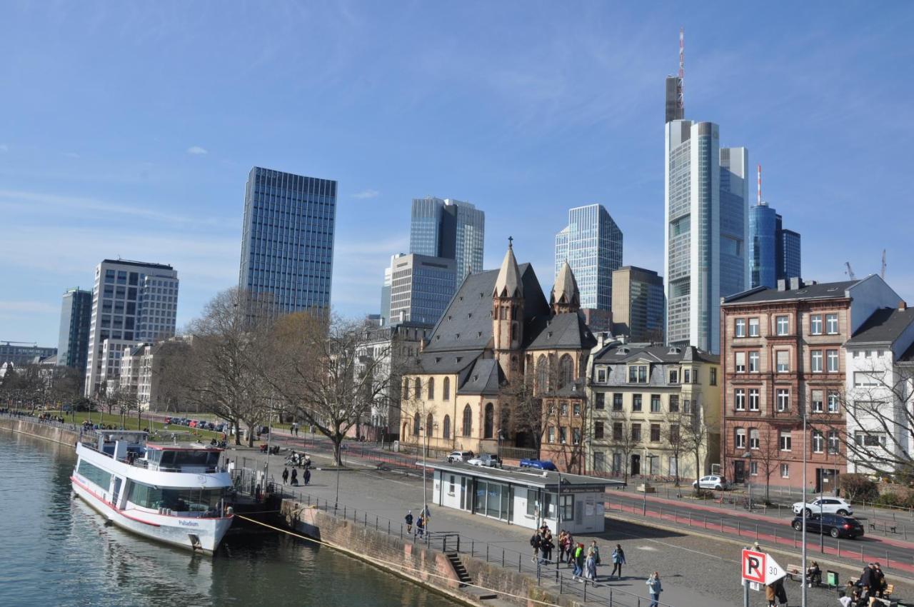 Frankfurt Bed & Breakfast Frankfurt am Main Exterior foto